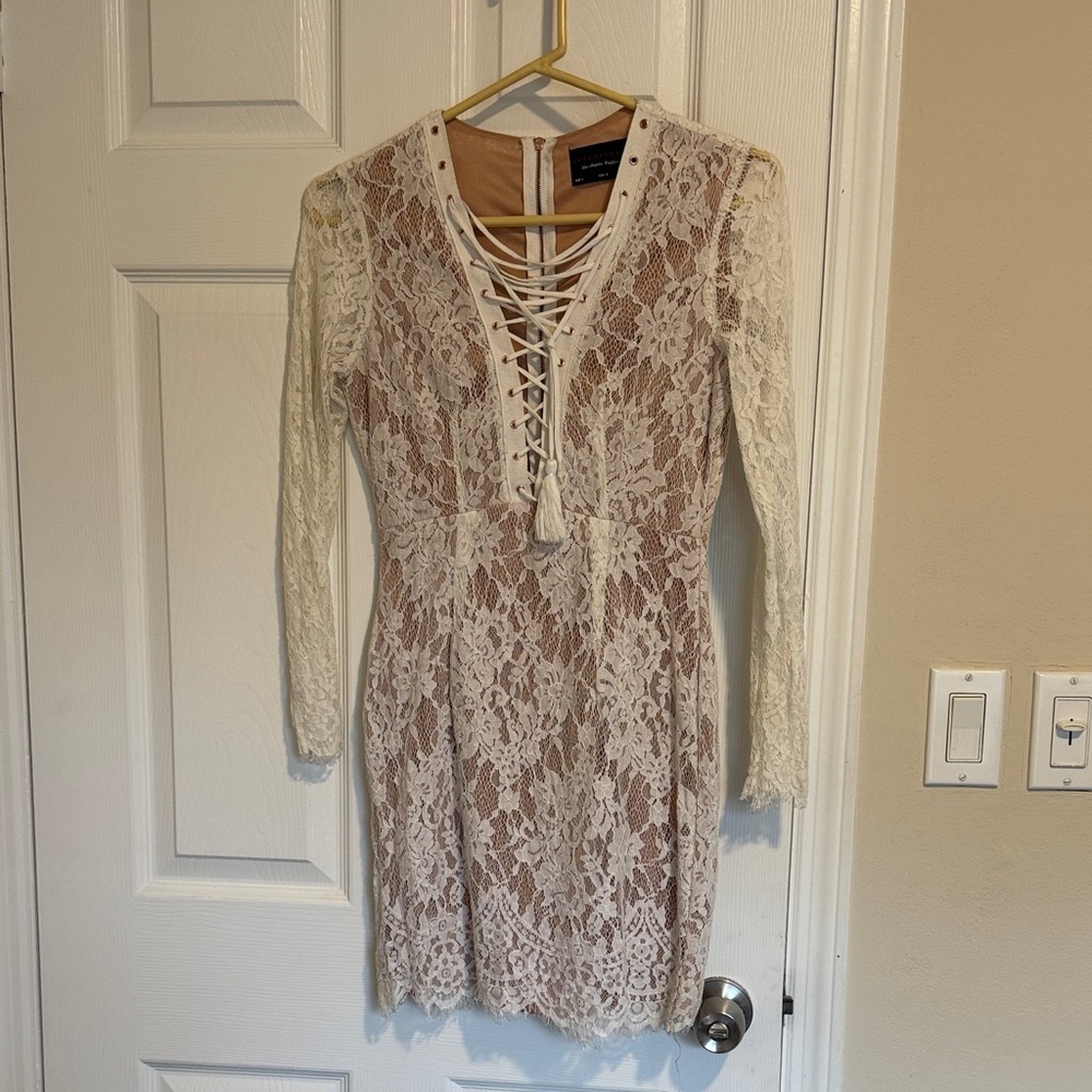 Dress Forum Cream Lace Long Sleeve Dress